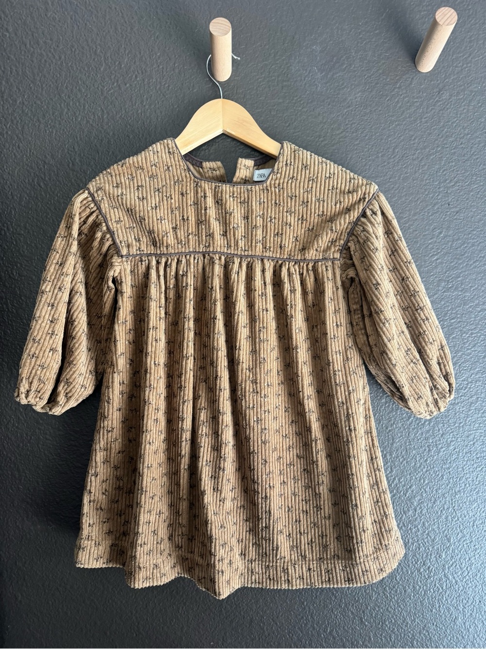Zara Cozy Brown Floral-Print Girls' Long-Sleeve dress
